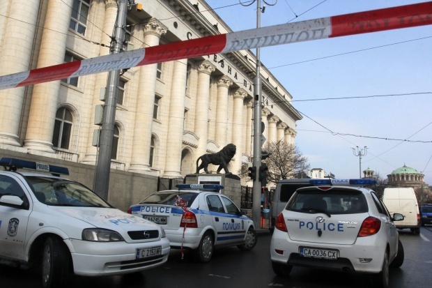 Цветанов: Состояние прострелянного криминального босса в Софии остается тяжелым