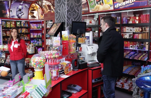 Торговые центры вытесняют магазинчики в городах  Болгарии