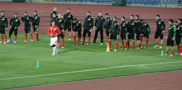 Тренер сборной Болгарии убежден в победе над Данией
