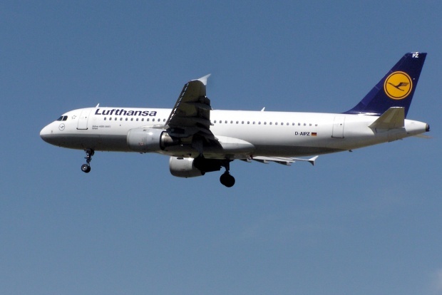 Lufthansa бастует: в воздух поднимутся лишь 32 самолета