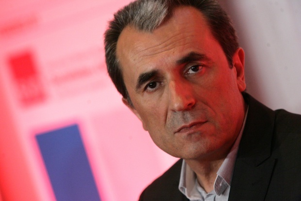 Кандидат в премьеры Орешарски назовет имена новых министров в понедельник