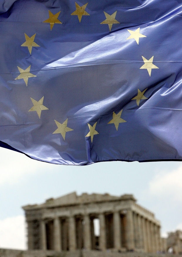 Парламент Греции принял законы, необходимые для получения кредитов на €7 млрд