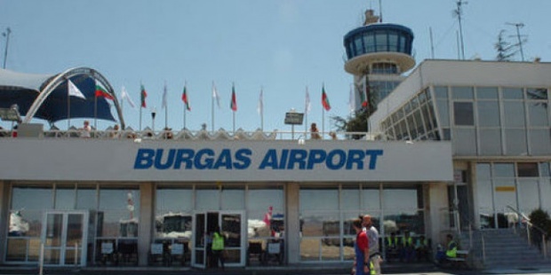 Болгария пытается решить проблемы россиян в аэропортах Варны и Бургаса