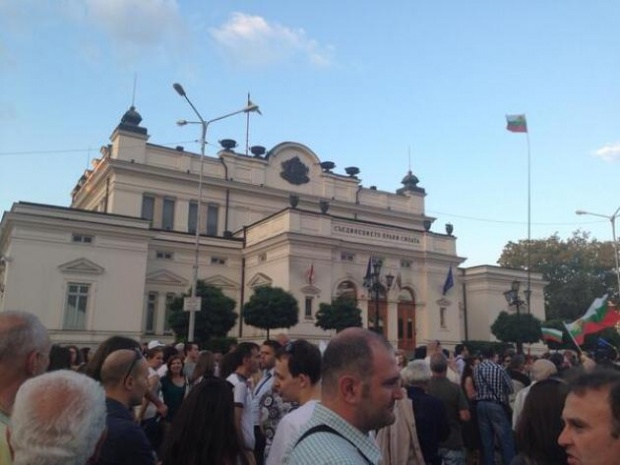 Болгария: в тупике протестного лета – Укринформ