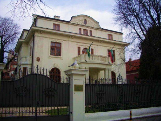 Бразильское посольство для Novinite.bg: Собираем информацию по случаю с Боевски