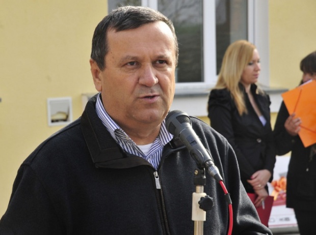 Министр труда Болгарии: Замораживаем пенсионный возраст и стаж только на год