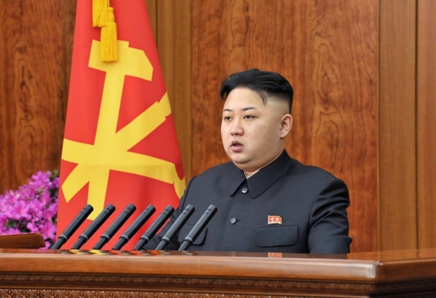 В КНДР за госизмену казнили дядю Ким Чен Ына