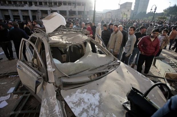 Серия взрывов в Каире: пять погибших, более 100 раненых