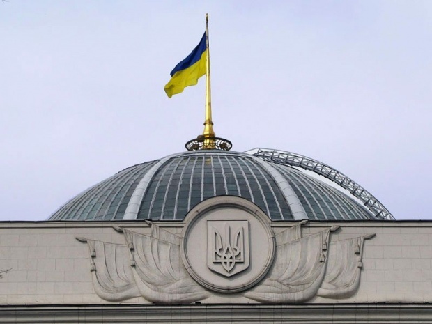 Майдан взял под контроль правительственный квартал в Киеве