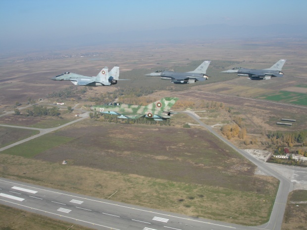 В Болгарии пройдут летные учения „Фракийская звезда-2014”