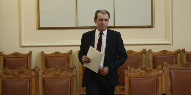 Премьер Болгарии сменит министров