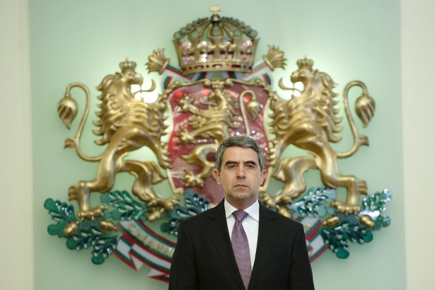 Президент Болгарии предложит четыре даты проведения досрочных выборов