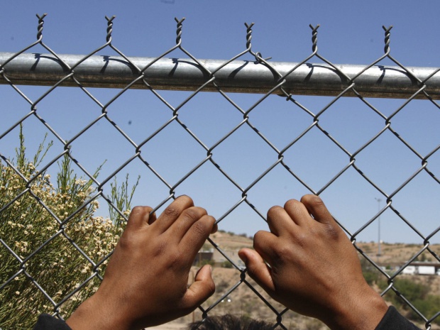 На границе Болгарии с Турцией задержаны 14 нелегалов
