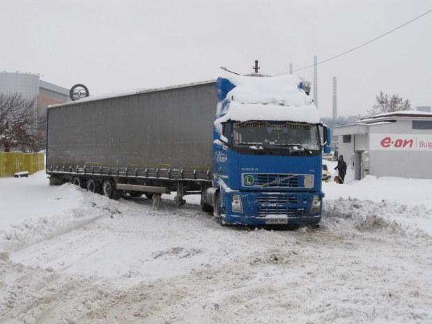 Российская фура перевернулась в Болгарии