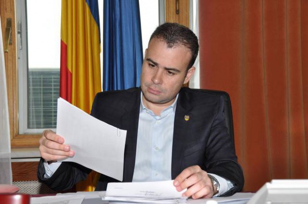 Румыния борется с коррупцией: Начато расследование в отношении министра финансов
