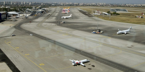 В аэропорту Лос-Анджелеса усилены меры безопасности из-за угрозы со стороны ИГ