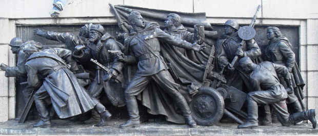 Молодежные патрули обеспечат защиту памятника Советской армии в Софии от вандалов