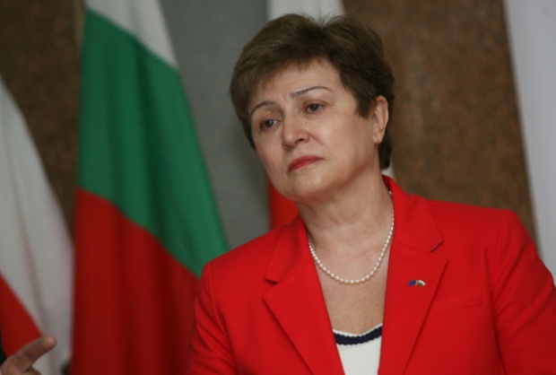 Еврокомиссар Георгиева призвала Болгарию к большей прозрачности и принятию кодекса этики