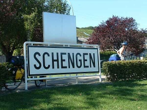 ЕК: Стена на границе с Турцией не поможет ускорить присоединение Болгарии к Шенгену