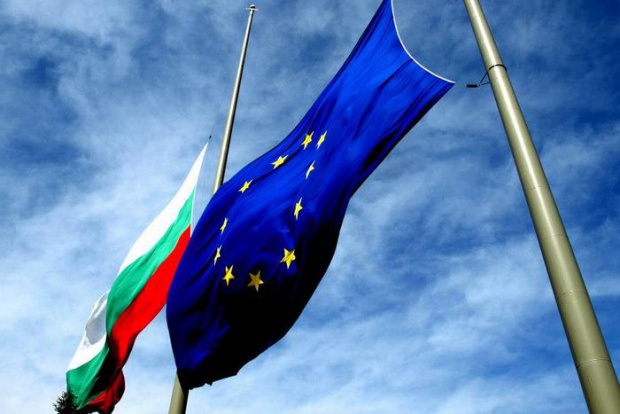 Потери по фондам ЕС для Болгарии могут достичь сотни миллионов