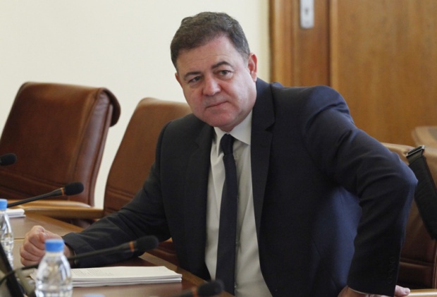 Министр обороны Болгарии проведёт внеочередной Совет в связи с бюджетом на 2016 год