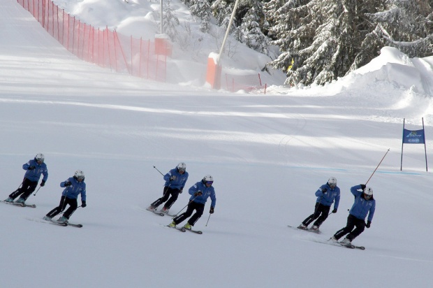 Болгарские тренеры и лыжник пострадали в ДТП в Австрии