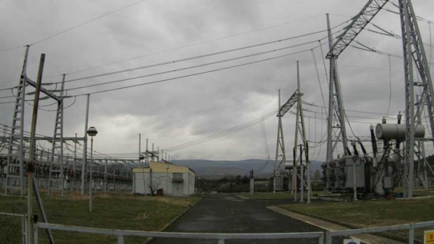 Тысячи людей в Болгарии остались без электричества из-за бурь