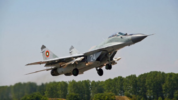 В Болгарии проходит тренировочный полет МиГ-29 с польскими двигателями