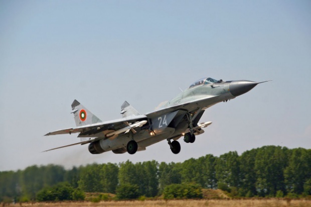НС Болгарии решит сегодня вопрос охраны совместно с иностранными самолётами
