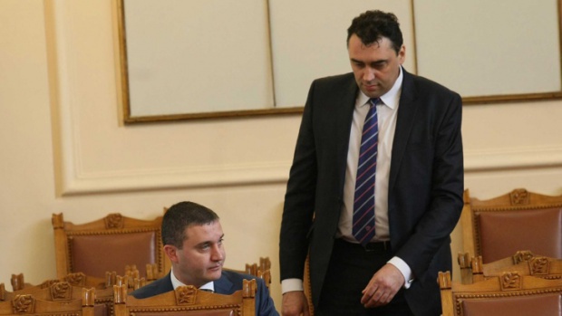 Депутаты НС Болгарии проголосовали за новый кредит в размере 1,2 млрд левов