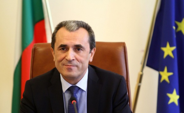 Орешарски: Болгария рискует потерять свой финансовый суверенитет, если продолжит брать кредиты