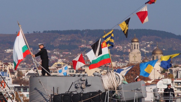 Министерство обороны Болгарии объявило тендер на ремонт девяти старых кораблей