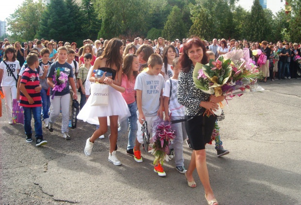 Для школьников в Болгарии начинается новый учебный год