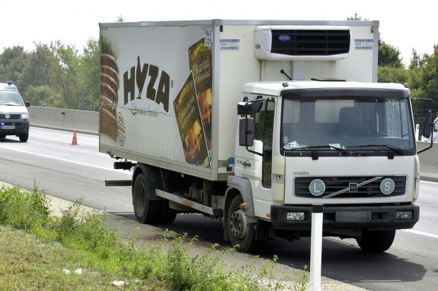 В Венгрии гражданам Болгарии предъявили обвинение по делу о гибели мигрантов в грузовике