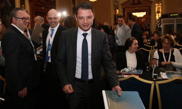 Депутат НС Болгарии Делян Добрев откажется от своей депутатской неприкосновенности