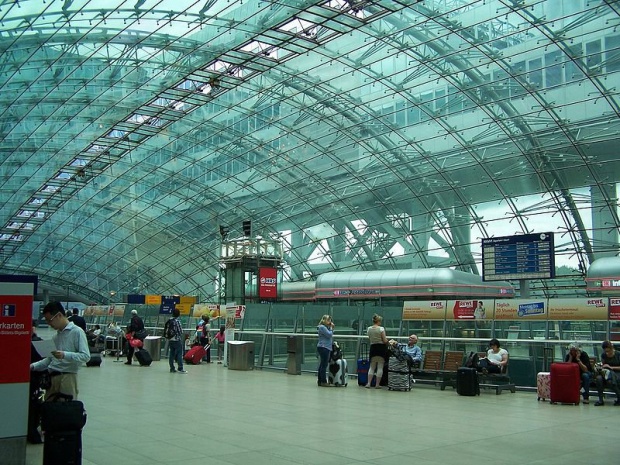 Десятки пассажиров "Болгария Эйр" заблокированы в аэропорту Франкфурта