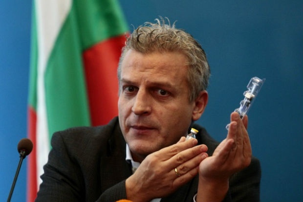 Вакцины экс-министра здравоохранения Болгарии были на 2 000% токсичнее допустимого