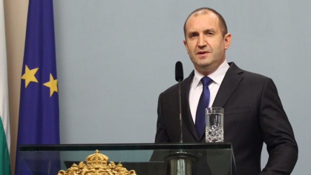 Президент Болгарии начинает консультации по формированию правительства