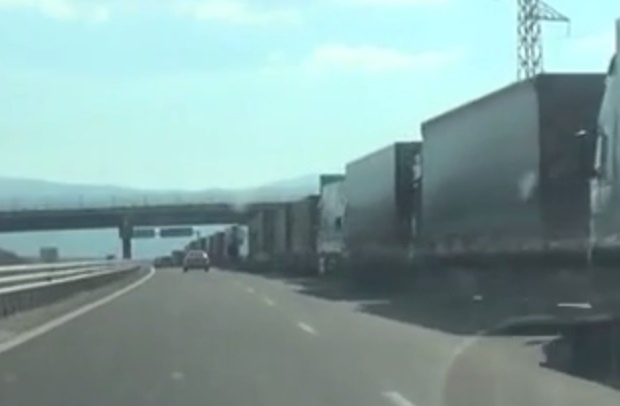 Болгарские перевозчики пригрозили заблокировать границы страны