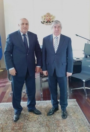 Премьер Болгарии и посол России обсудили развитие двусторонних отношений