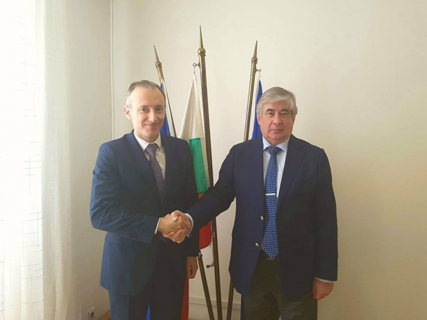 Посол России в Болгарии и министр образования обсудили популяризацию русского языка