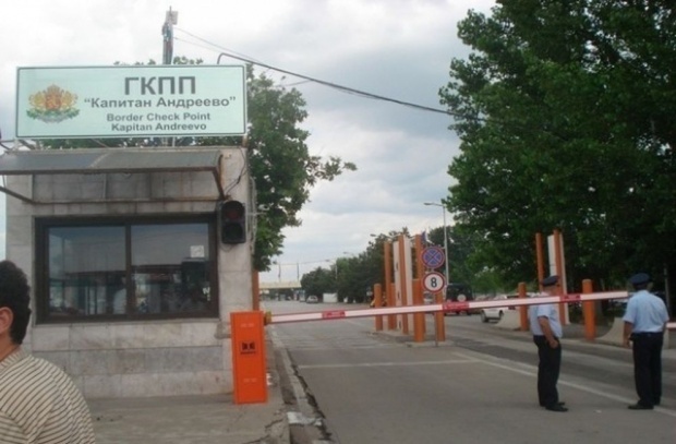 Туристов предупреждают о возможных проблемах с пересечением границы Болгарии в начале апреля