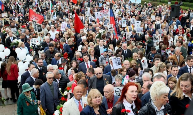 Третий год подряд "Бессмертный полк" маршировал в Болгарии