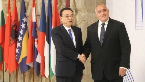 Болгария будет обучать Китай, как работать в ЕС