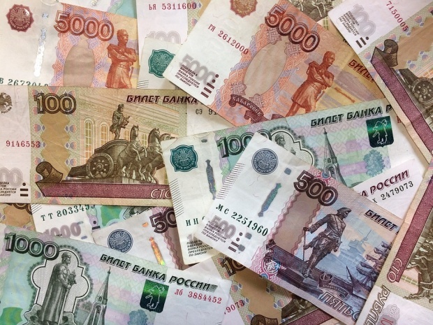 Зарплаты россиян обгоняют оплату труда в Болгарии
