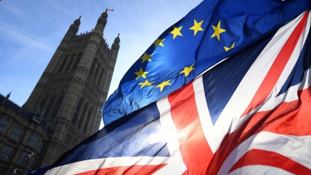 Послы ЕС согласовали безвизовый режим для Великобритании после Brexit