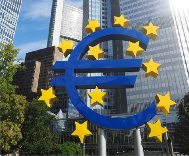 Болгарию пригласят в „зал ожидания” еврозоны этим летом