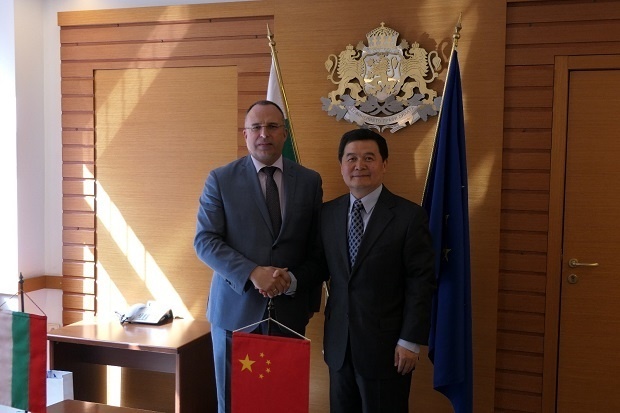 В 2019 году Болгария экспортирует в Китай 40 тонн луковиц шафрана