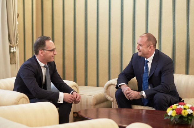 Президент Болгарии и глава МИД Германии обсудили оборону, инвестиции и энергетическую диверсификацию