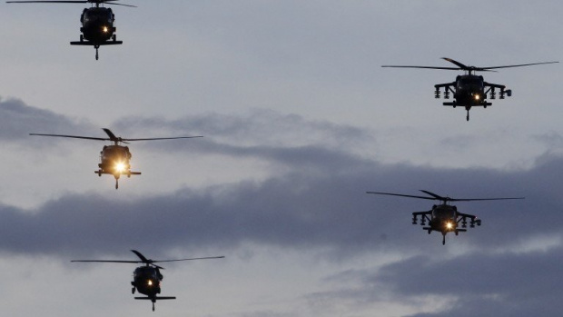 Минобороны Болгарии сообщило о перелете вертолетов США из Греции в Румынию через Софию